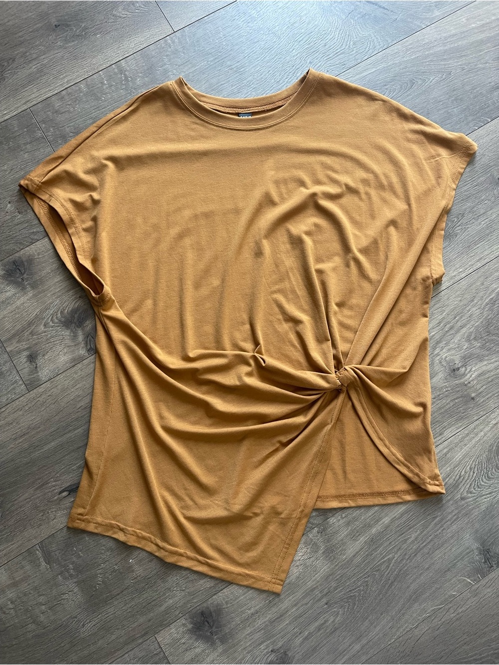 SHEIN Mustard Twist-Front Short Sleeve Top